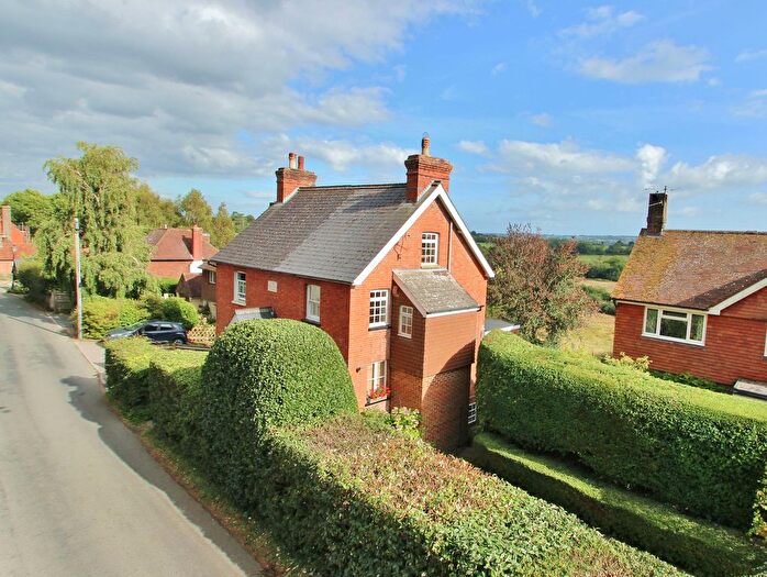 3 Bedroom Semi-Detached House For Sale In Fletching Street, Mayfield, TN20