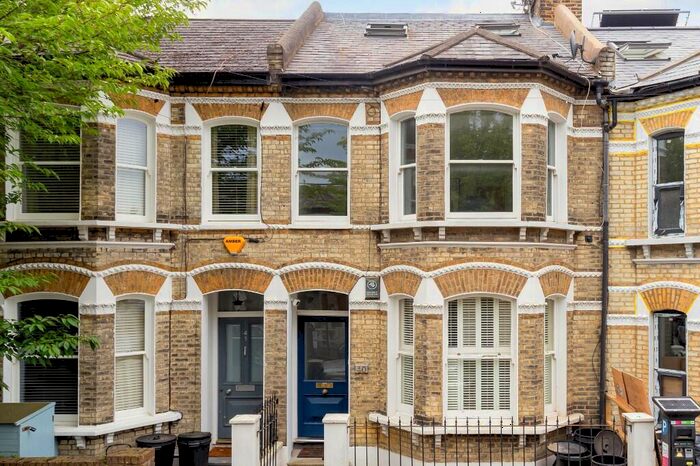 3 Bedroom Flat To Rent In Parma Crescent, London, SW11