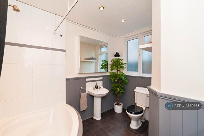 1 Bedroom Flat To Rent In Charlton Road, London, SE3