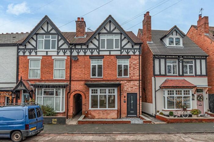 4 Bedroom End Of Terrace House For Sale In Rectory Road, Headless Cross, Redditch, B97