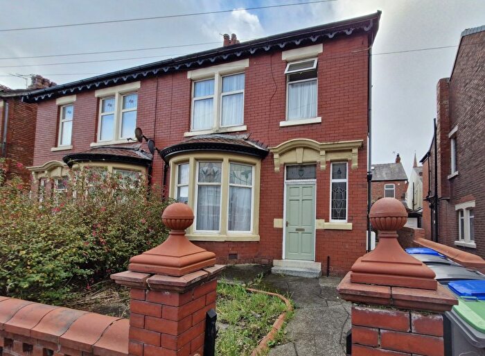 1 Bedroom Flat To Rent In Longton Road, Blackpool, FY1