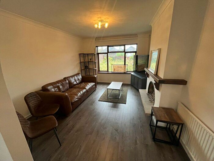 3 Bedroom Semi-Detached House To Rent In / Bedroom House, Overton Road, Oakwood, N14