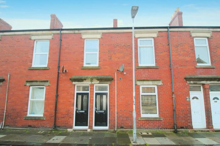 2 Bedroom Flat To Rent In Croft Road, Blyth, NE24
