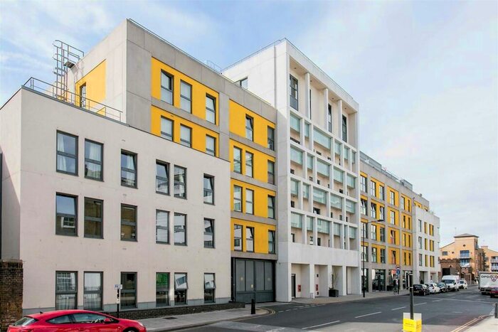 2 Bedroom Apartment To Rent In The Lock House, Camden, NW1