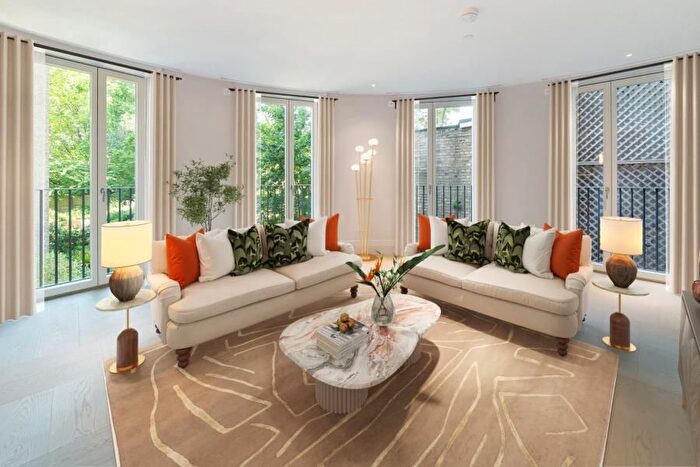 1 Bedroom Flat To Rent In Fitzjohns Avenue, Hampstead, NW3
