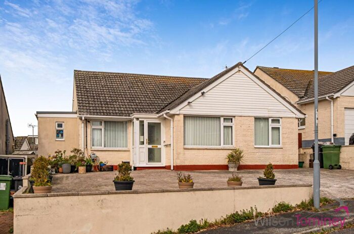 3 Bedroom Bungalow For Sale In Wheatlands, Portland, DT5