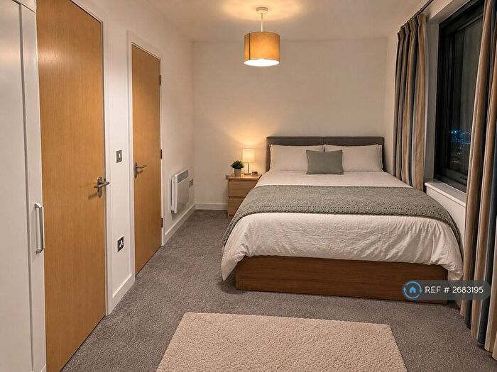 2 Bedroom Flat To Rent In Providence House, Maidenhead, SL6