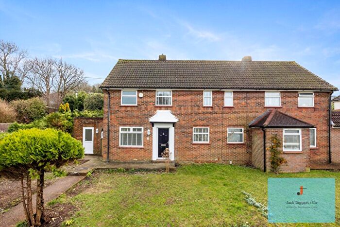 3 Bedroom Semi-Detached House For Sale In Rotherfield Crescent, Brighton, BN1