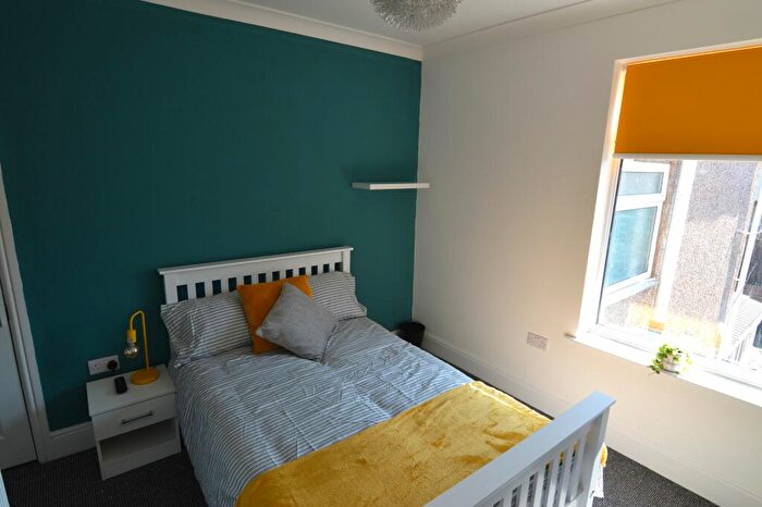 5 Bedroom Terraced House To Rent In Blundell Avenue, Cleethorpes, DN35