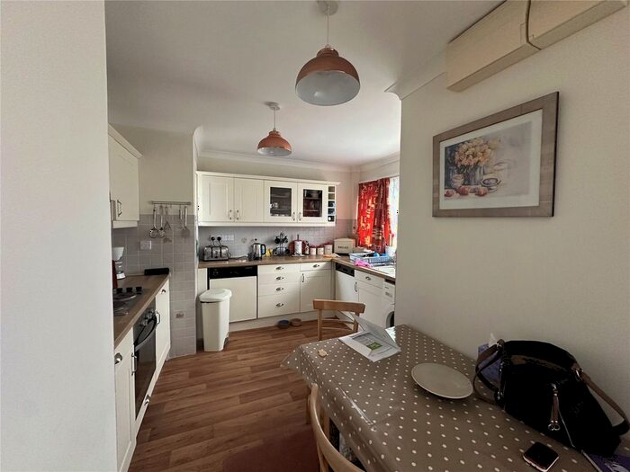 2 Bedroom Bungalow To Rent In Bluebell Cottage, New Road, Kilgetty, Pembrokeshire, SA68