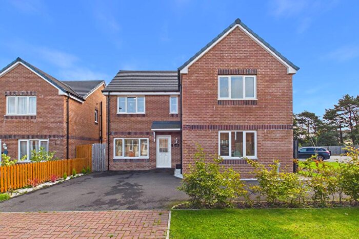 4 Bedroom Detached House For Sale In Kiltongue Lane, Cambuslang, G72