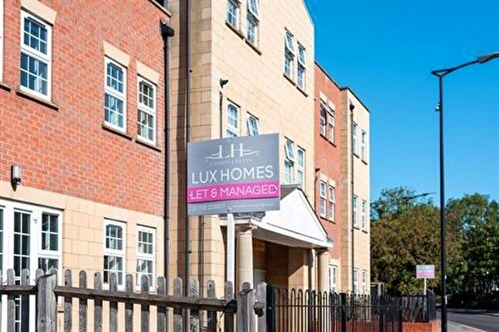 1 Bedroom Flat To Rent In Billet Lane, Hornchurch, RM11