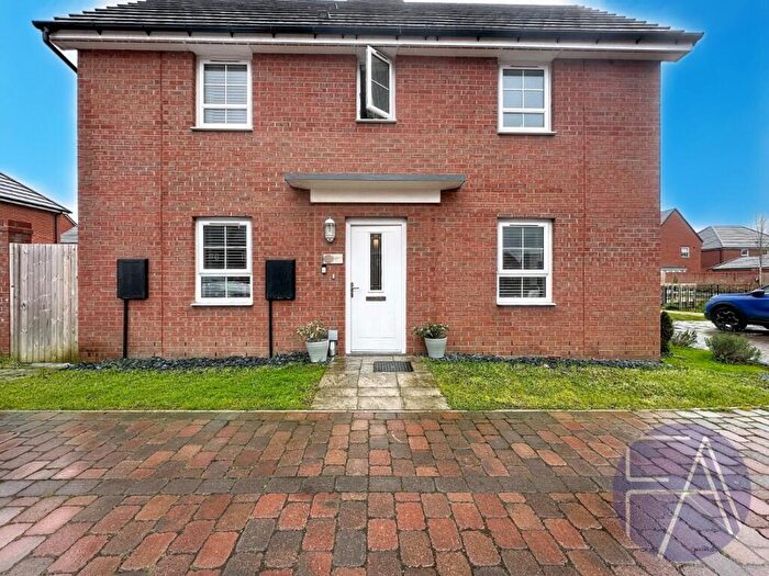 3 Bedroom Semi Detached House For Sale In Rainworth Drive, Southport, Merseyside, PR8