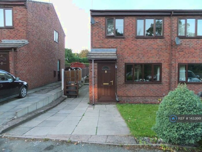 3 Bedroom Semi-Detached House To Rent In Verdin Avenue, Northwich, CW8