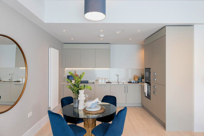 2 Bedroom Apartment To Rent In Portsmouth Road, Cobham, Surrey, KT11