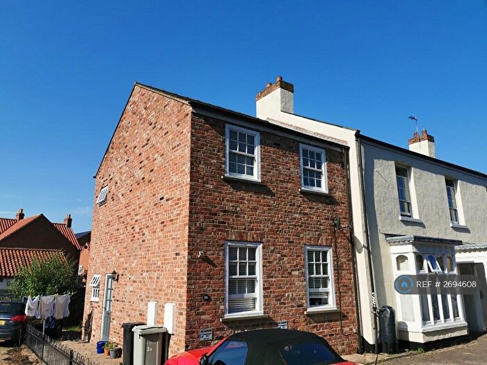 2 Bedroom End Of Terrace House To Rent In Elizabeth Court Church Street, Louth, LN11