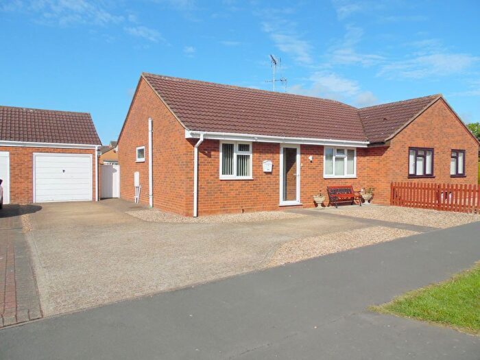 2 Bedroom Semi-Detached Bungalow For Sale In Falklands Road, Sutton Bridge, Spalding, Lincolnshire, PE12