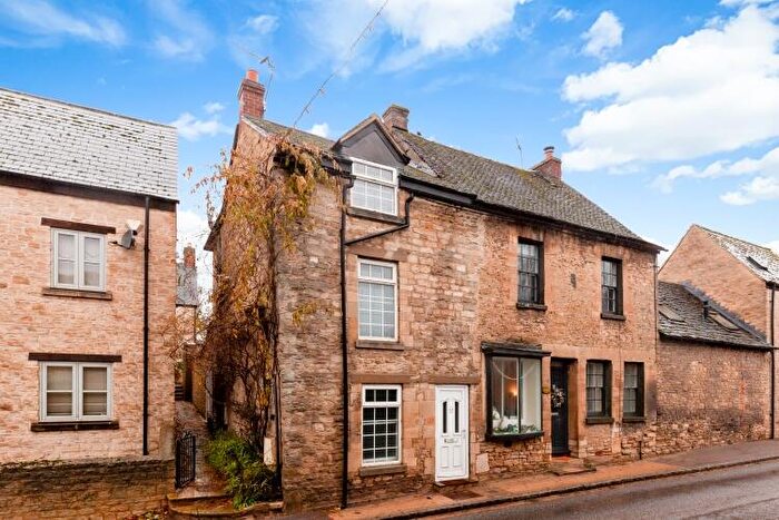 2 Bedroom End Of Terrace House To Rent In Manor Road, Woodstock, OX20