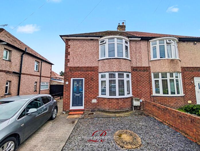 3 Bedroom Semi Detached House For Sale In Queens Avenue, Flint, CH6