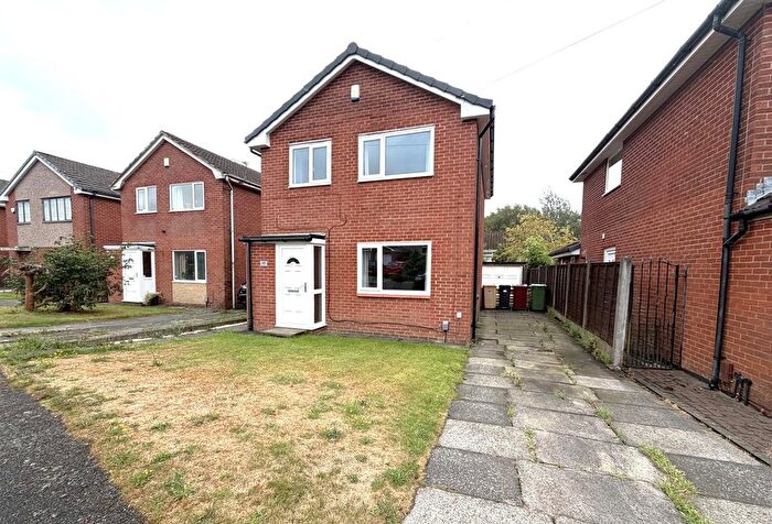 3 Bedroom Detached House For Sale In Quakerfields, Westhoughton, Bolton, BL5