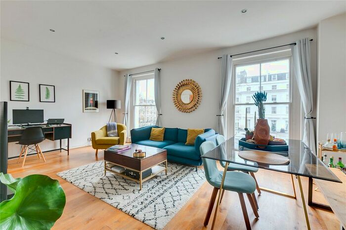 2 Bedroom Flat To Rent In St Stephens Gardens, London, W2