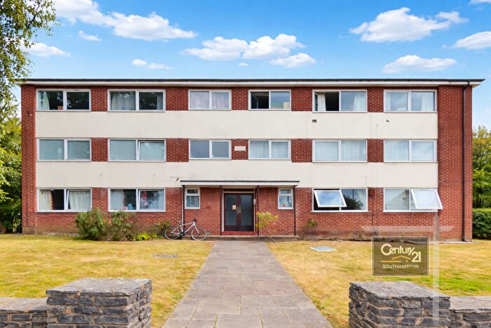 1 Bedroom Flat For Sale In |Ref: |, Nelric House, Kent Road, Southampton, SO17