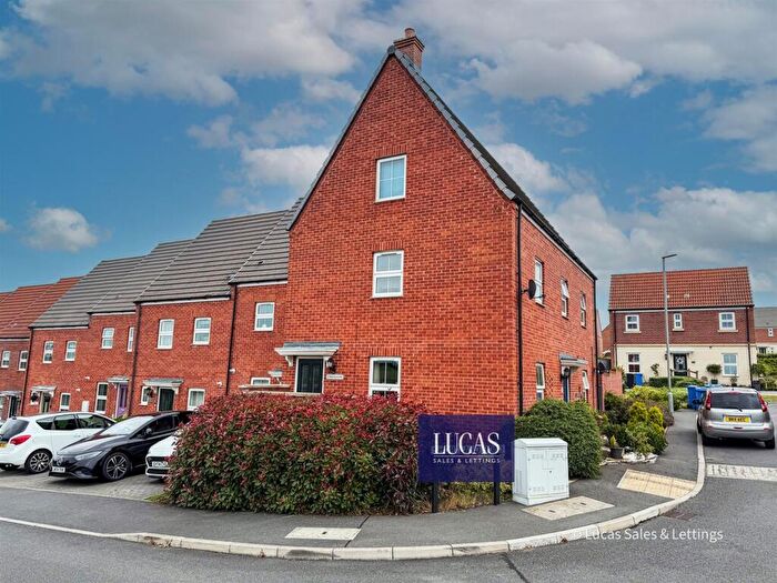 2 Bedroom Flat For Sale In Shortland Road, Kettering, NN15