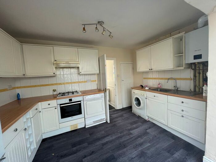 2 Bedroom Terraced House To Rent In Mandeville Road, Northolt, UB5