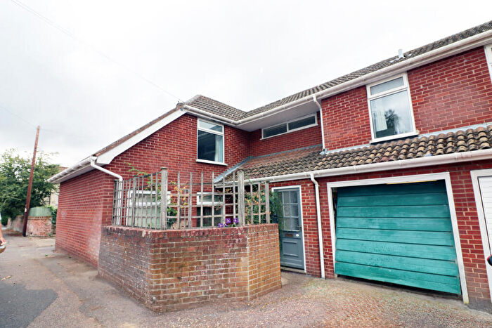 1 Bedroom Flat To Rent In De Caux Road, Norwich, Norfolk, NR3