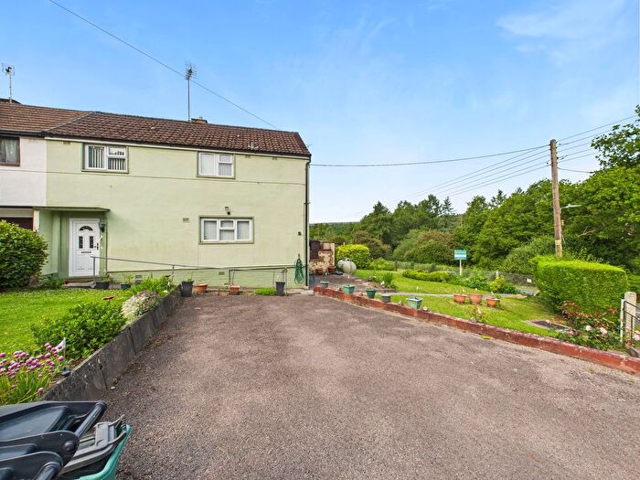 3 Bedroom Semi-Detached House For Sale In Woodland Rise, Parkend, GL15