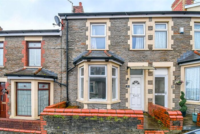 3 Bedroom Terraced House For Sale In Wilfred Street, Barry, CF63