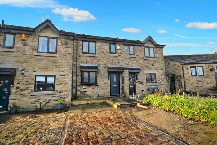 2 Bedroom Terraced House To Rent In Leventhorpe Way, Oulton, Leeds, West Yorkshire, LS26