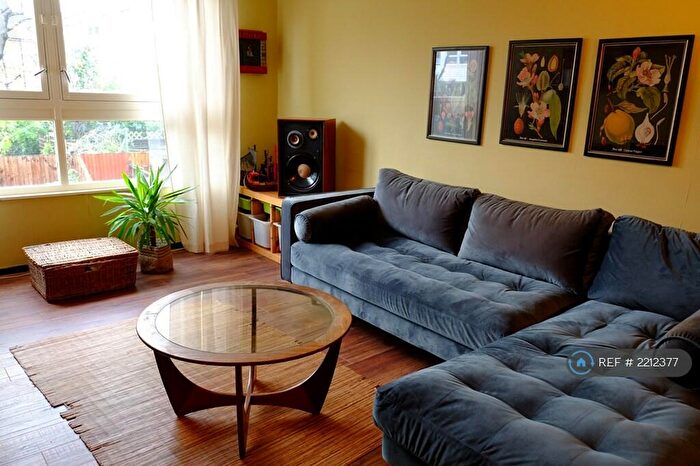 3 Bedroom Terraced House To Rent In Goldman Close, London, E2