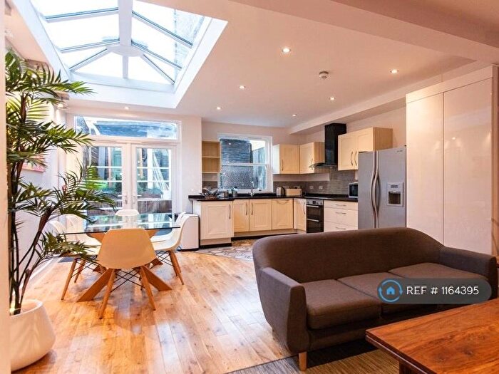 5 Bedroom Terraced House To Rent In St Dunstans Road, London, SE25