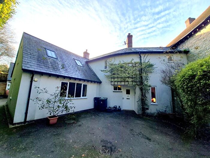 4 Bedroom House For Sale In Layton Lane, Shaftesbury, Dorset, SP7