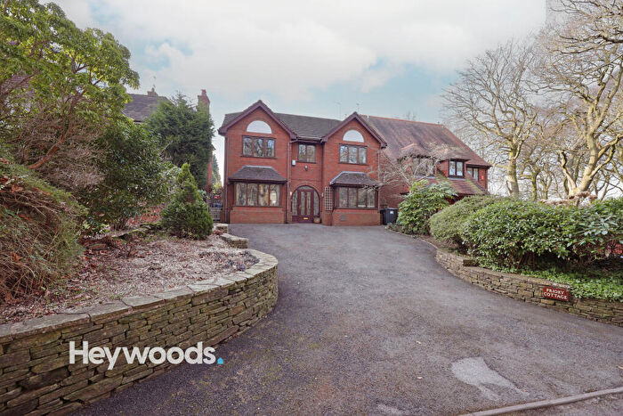 4 Bedroom Detached House For Sale In Priory Road, Westlands, Newcastle-under-Lyme, Staffordshire, ST5