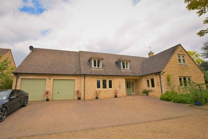 4 Bedroom Detached House To Rent In Essendine Road, Ryhall, Stamford, PE9
