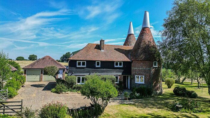 4 Bedroom Detached House For Sale In Horns Hill, Hawkhurst, Cranbrook, TN18