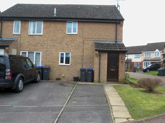 1 Bedroom Property To Rent In Sheen Close, Salisbury, SP2