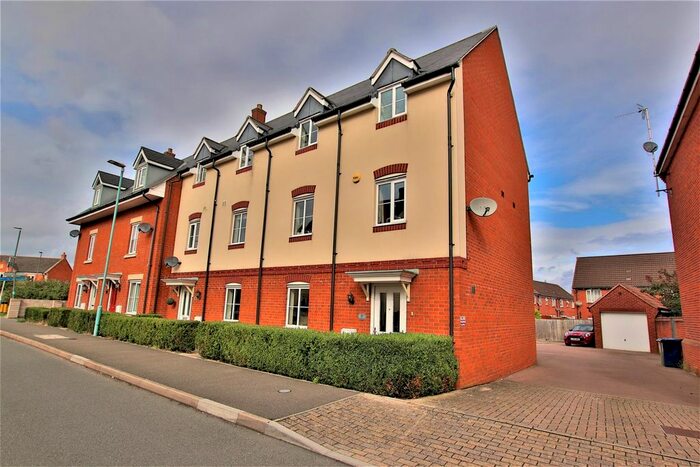 2 Bedroom Property To Rent In Beauchamp Road, Walton Cardiff, Tewkesbury, GL20