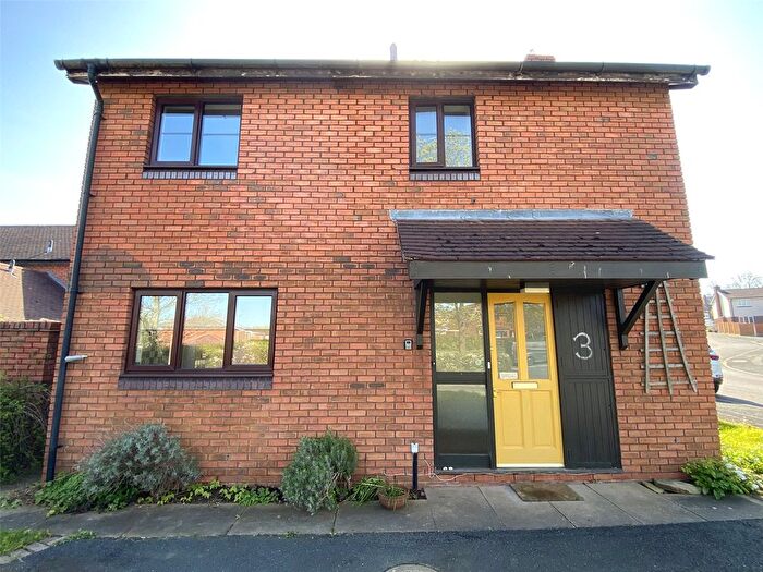 4 Bedroom Detached House For Sale In Ainsdale Drive, Priorslee, Telford, Shropshire, TF2
