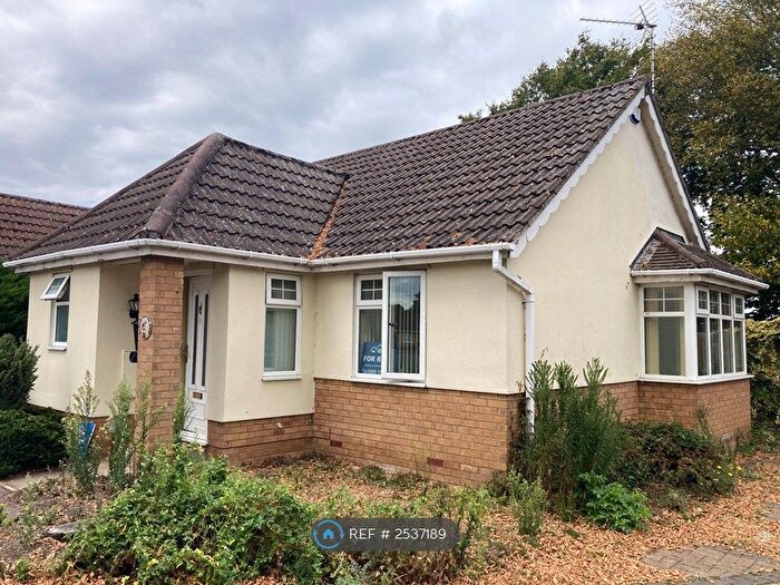 2 Bedroom Bungalow To Rent In Hinton View, Haddenham, Ely, CB6