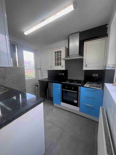 2 Bedroom Semi-Detached House To Rent In Everton Drive, Stanmore, HA7