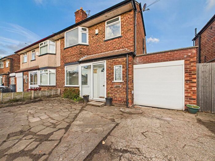 3 Bedroom Semi Detached House To Rent In Greenleas Road, Wallasey, CH45