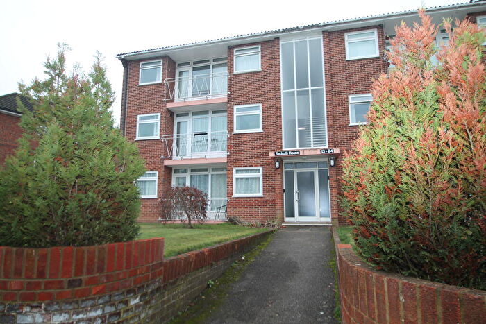 1 Bedroom Flat To Rent In Redruth House, SM2