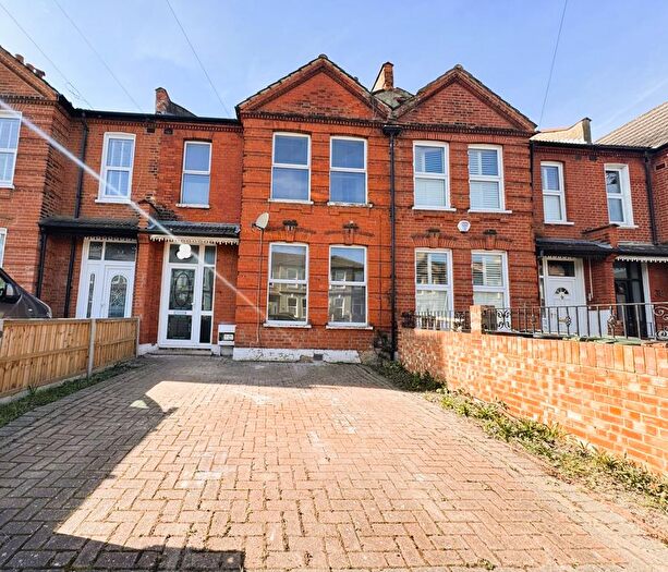 4 Bedroom Terraced House To Rent In Balloch Road, London, SE6