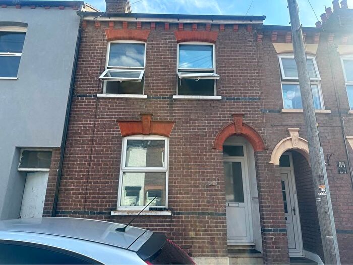 1 Bedroom Flat To Rent In High Town Road, Luton, LU2