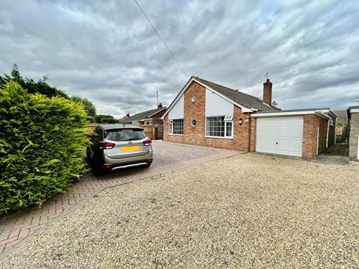 3 Bedroom Detached Bungalow For Sale In Pennytoft Lane, Pinchbeck, PE11