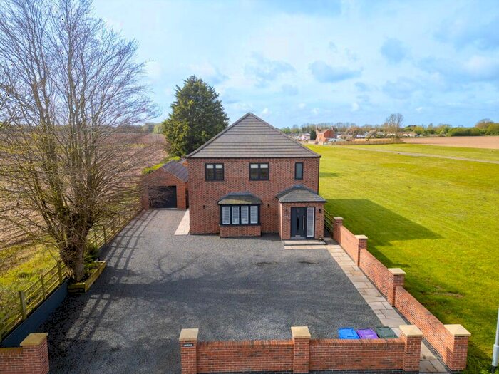 4 Bedroom Detached House For Sale In Tattershall Road, Boston, PE21