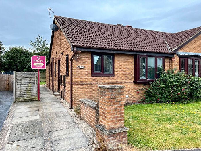 3 Bedroom Bungalow To Rent In Meadowgate Drive, Lofthouse, Wakefield, West Yorkshire, WF3